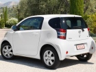 Toyota iQ